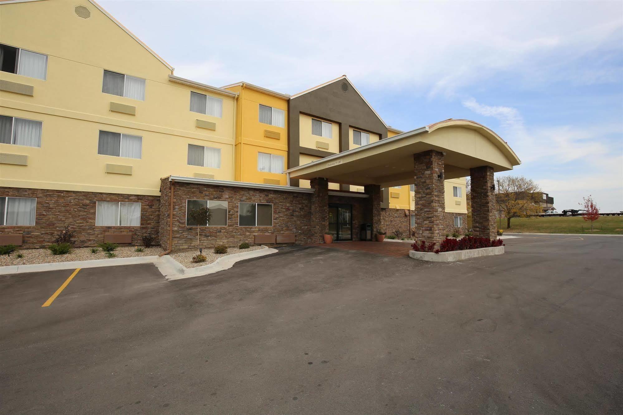 Best Western Muscatine - Pearl City Hotel Exterior foto